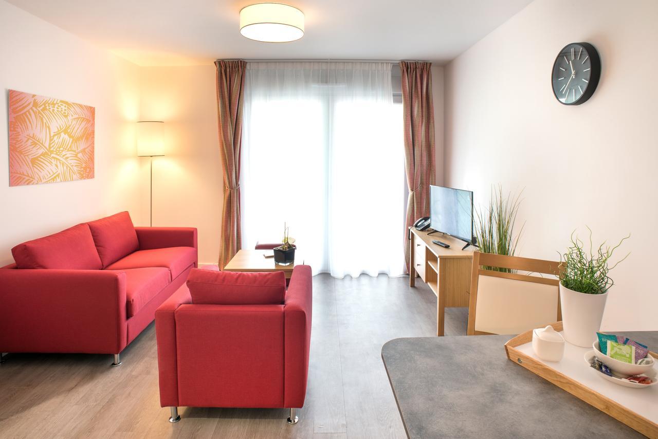 Domitys Sophia Aparthotel Nimes Exterior photo